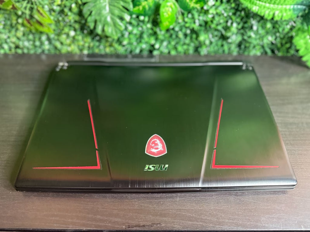 Showcase - Gaming-Laptop MSI | i7-7700HQ | GTX 1070 | 16GB RAM
