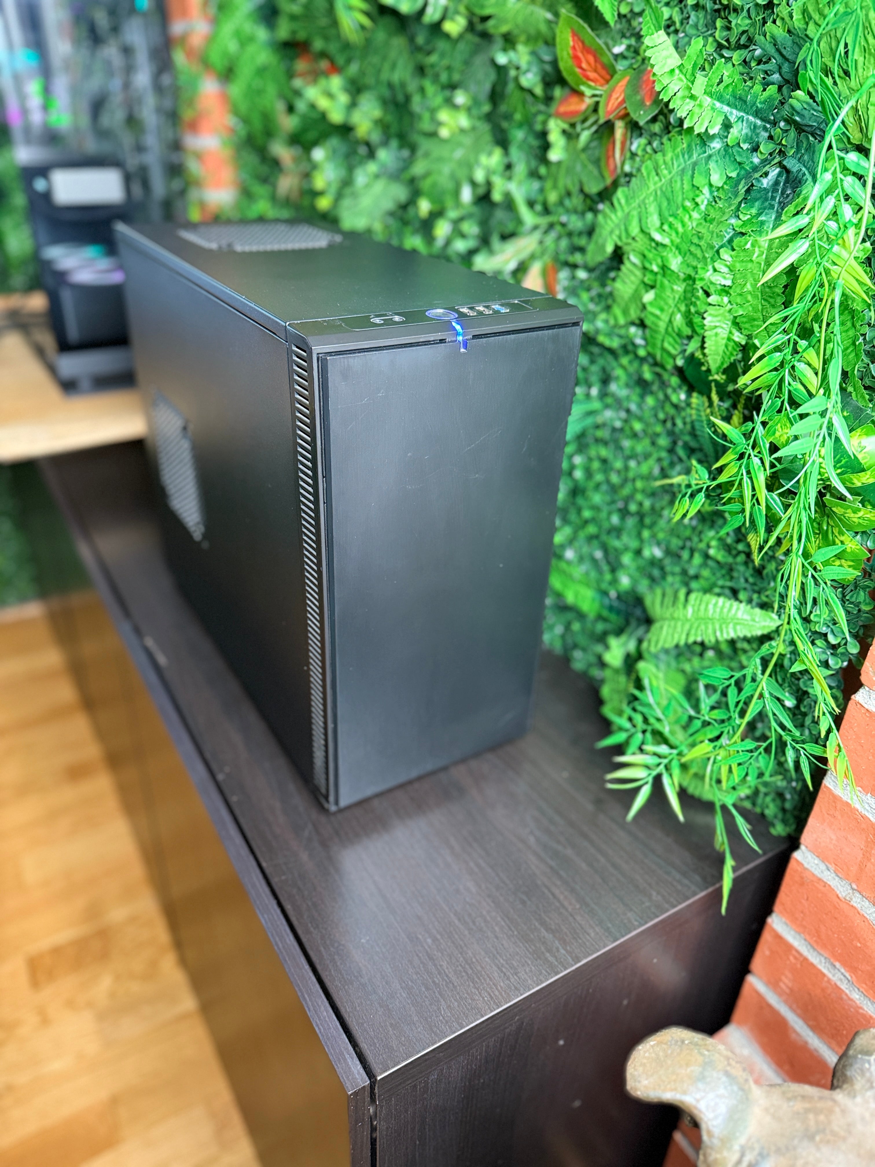 Showcase - EINSTEIGER GAMING-PC | i7-4770 | GTX 1060 | 16GB RAM