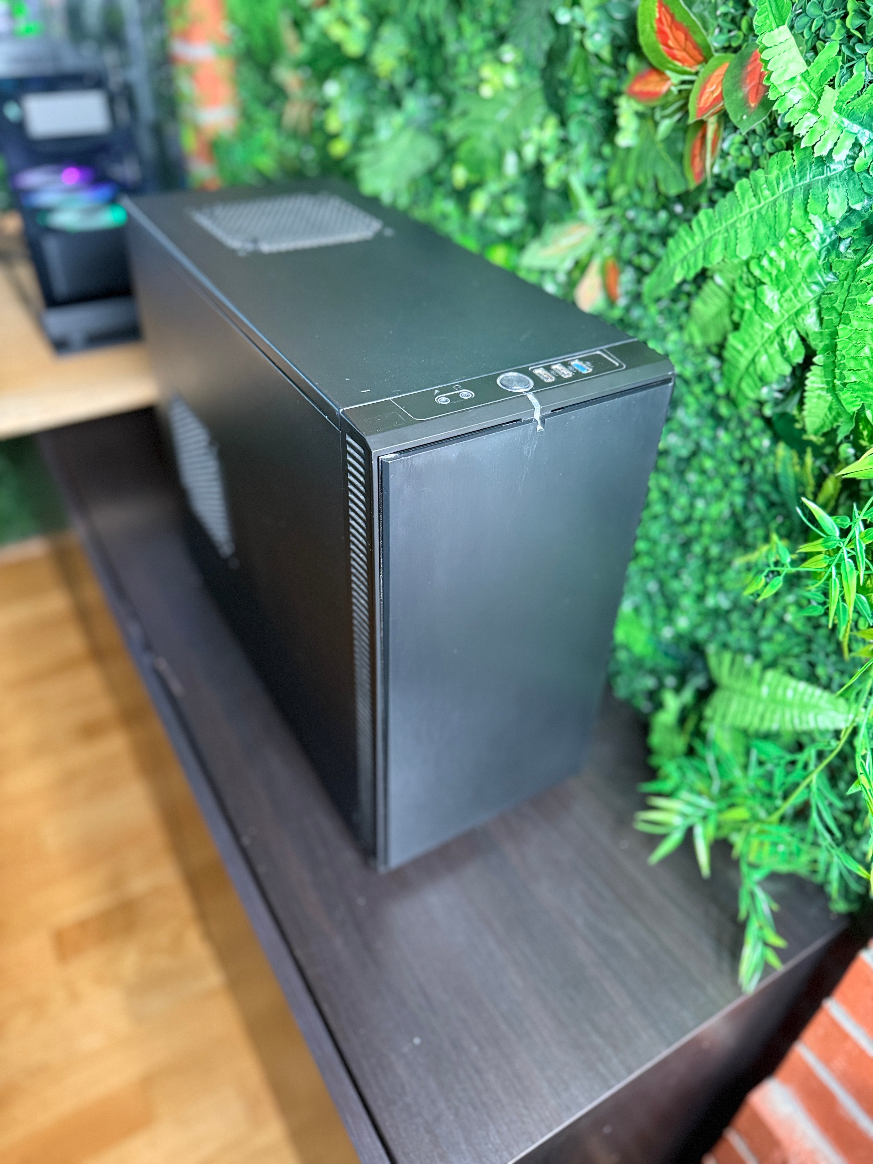 Showcase - EINSTEIGER GAMING-PC | i7-4770 | GTX 1060 | 16GB RAM
