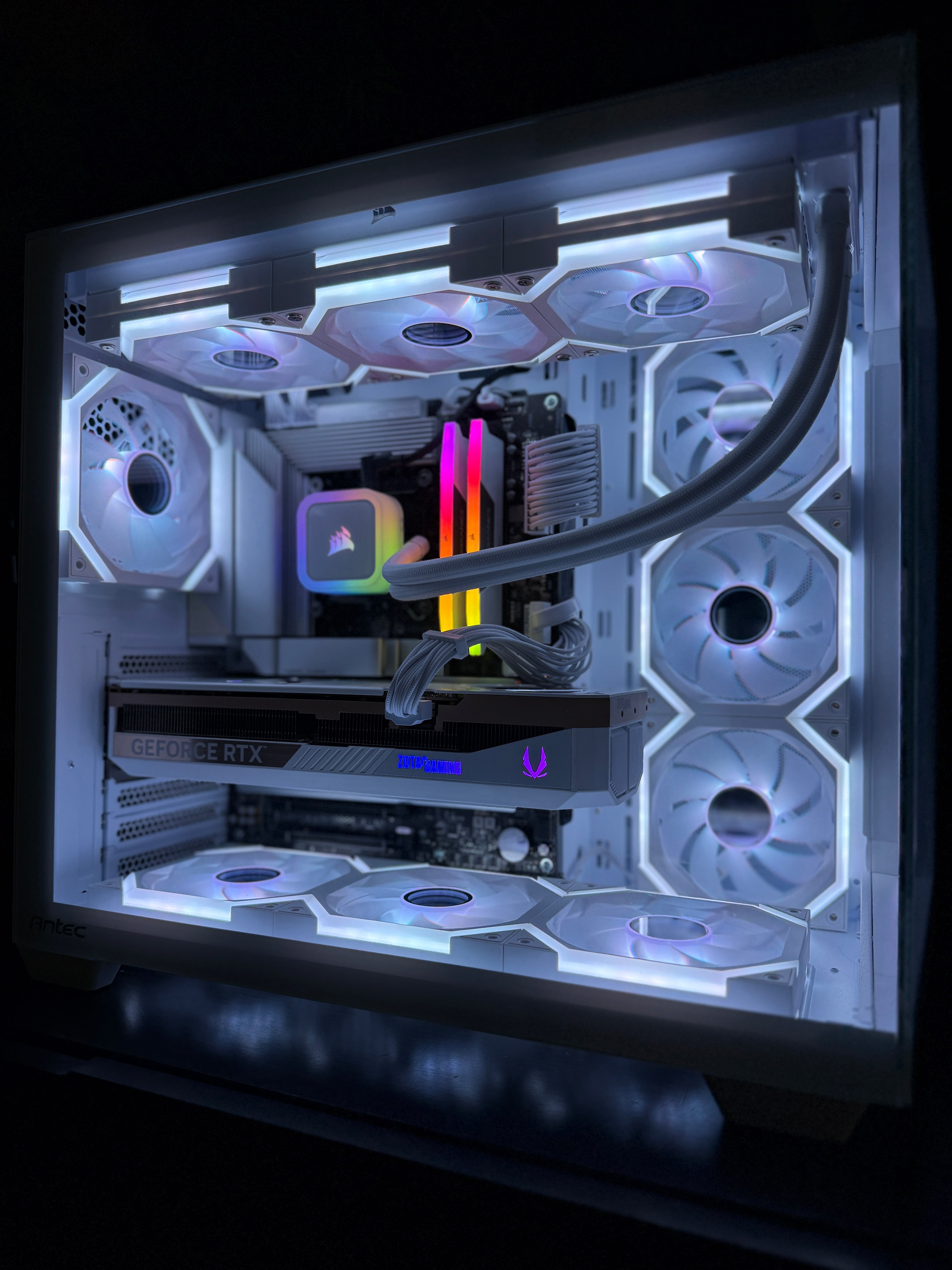 NEU High End Gaming-PC | Intel Core i7-14700KF | RTX 5070 | 32GB