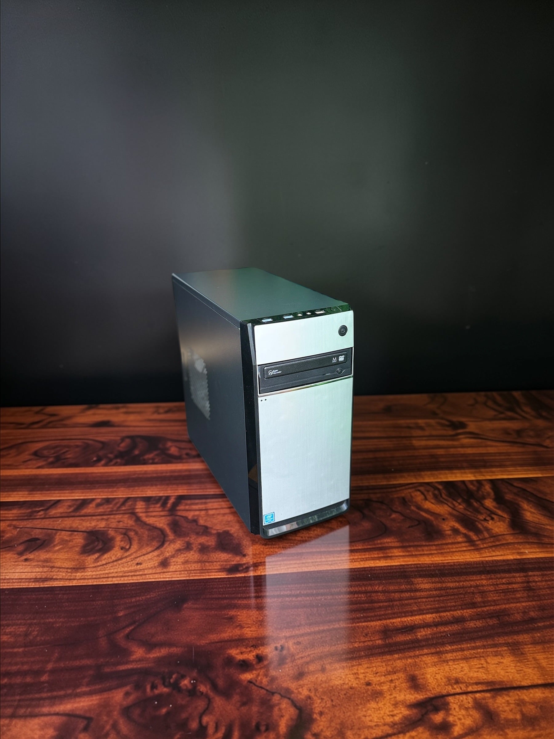 Einsteiger Gaming PC | GTX 1060 | Intel Core i5 6600 | 16GB RAM | Full HD | Garantie