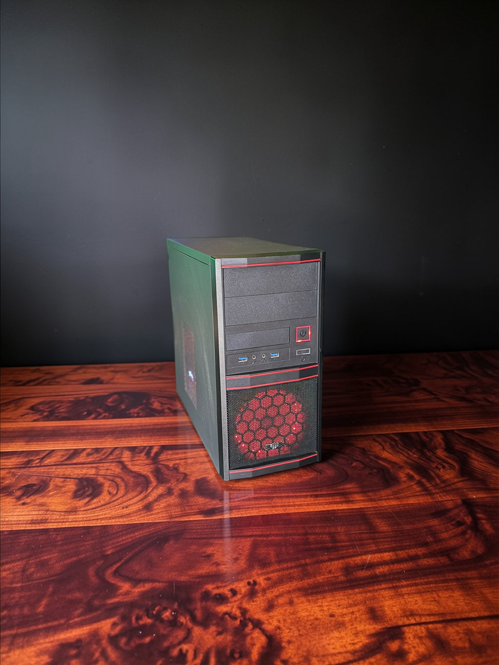 Showcase - Einsteiger Gaming PC | GTX 1060 6GB | Intel Core i7 4770 | 16GB RAM