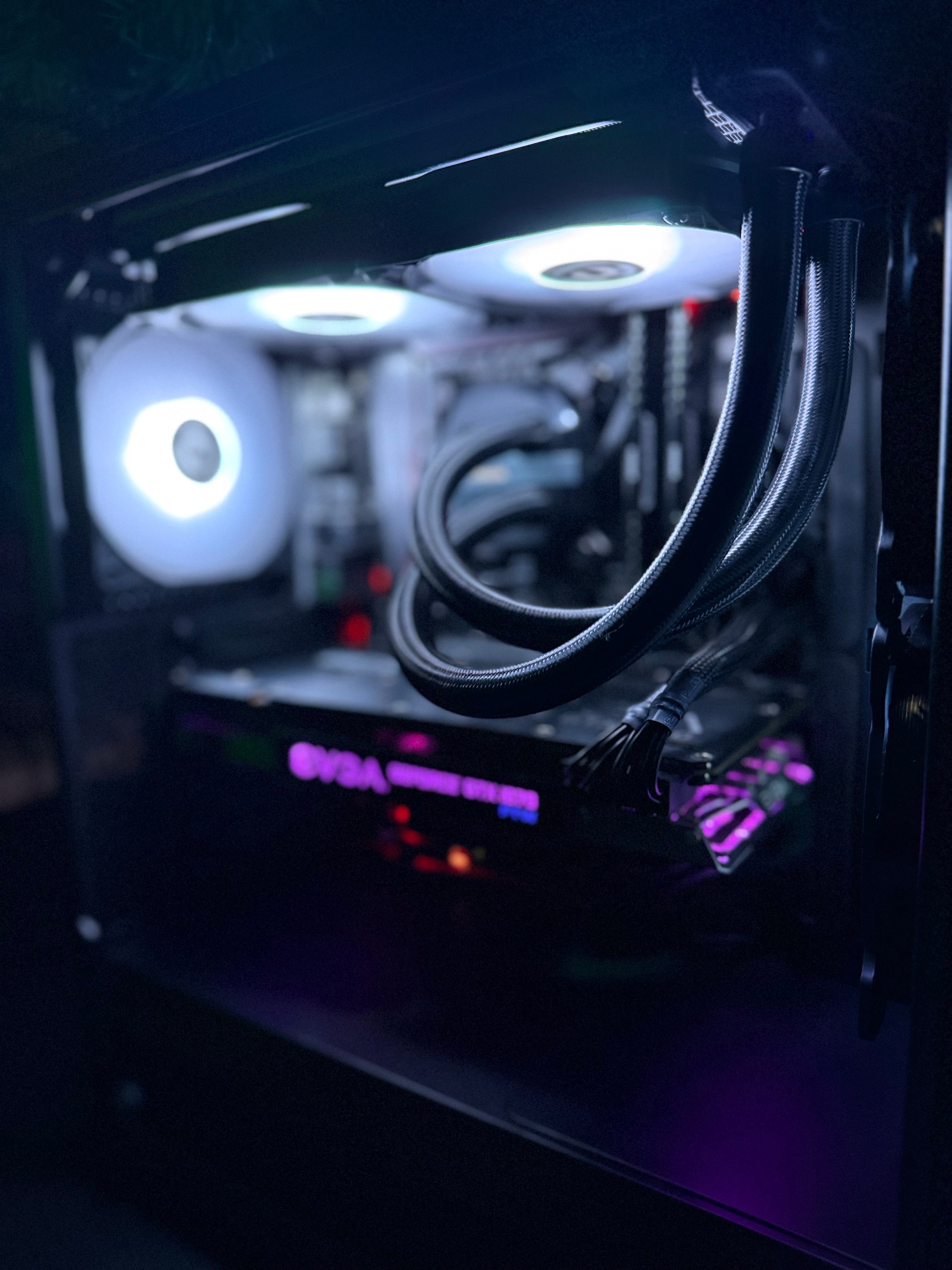 Showcase - Einsteiger Gaming-PC | i7 6700K | GTX 1070 | 16GB RAM