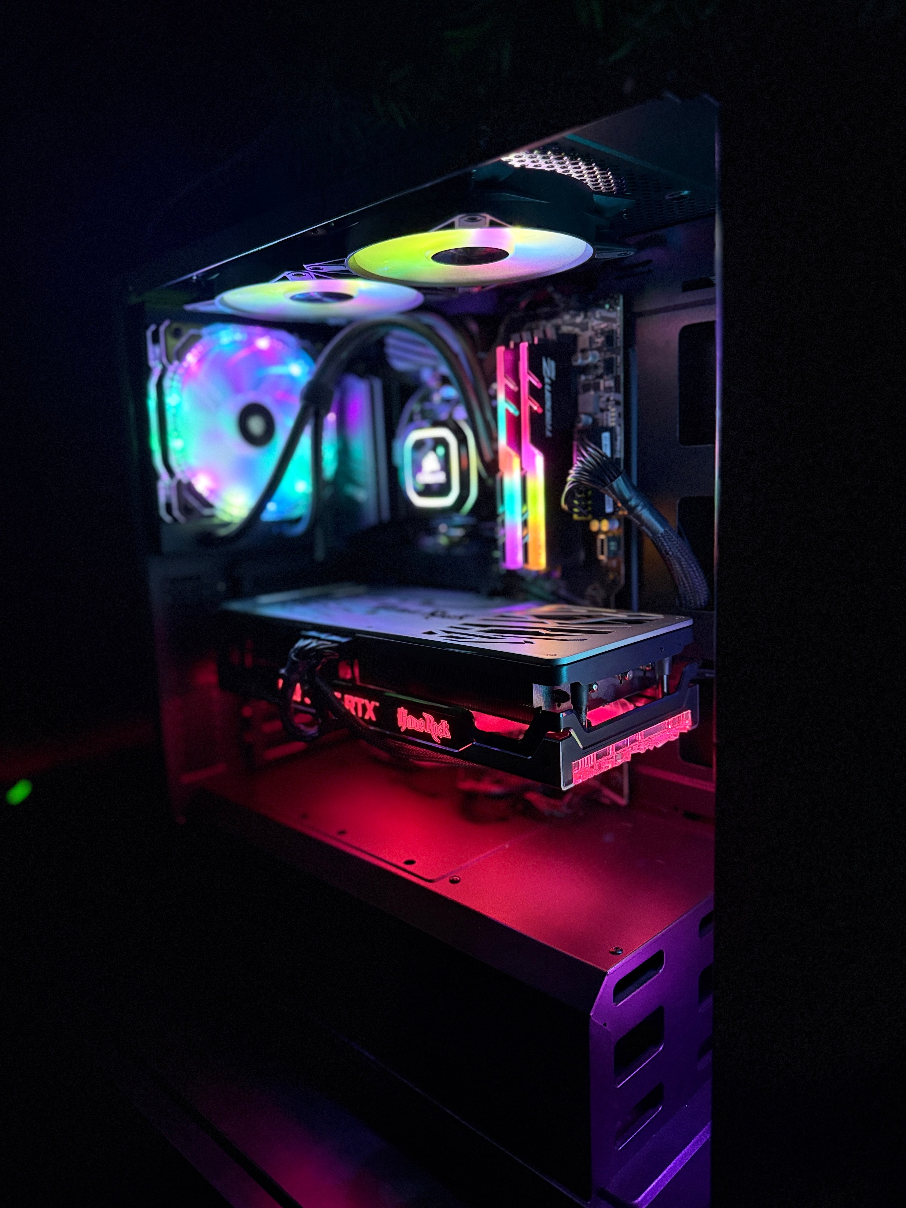 Showcase - PRO Gaming-PC | Ryzen 7 5800X  | RTX 3070 | 16GB RAM