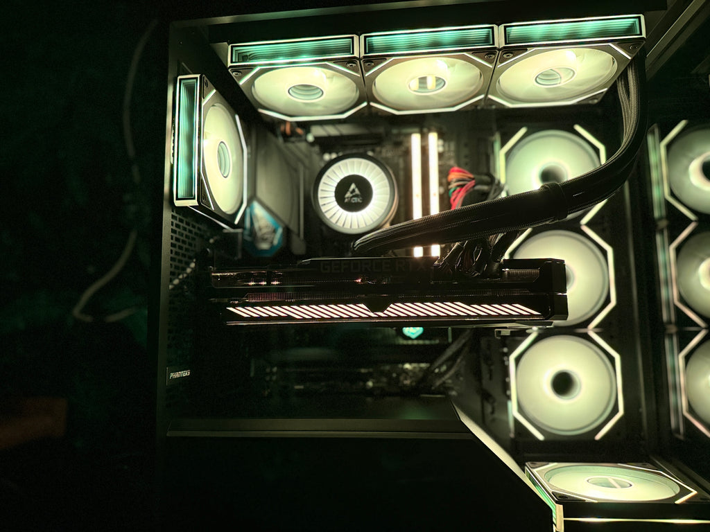 Showcase - HIGH END Gaming-PC | Ryzen 5 7600X3D | RTX 3070Ti | 32GB RAM