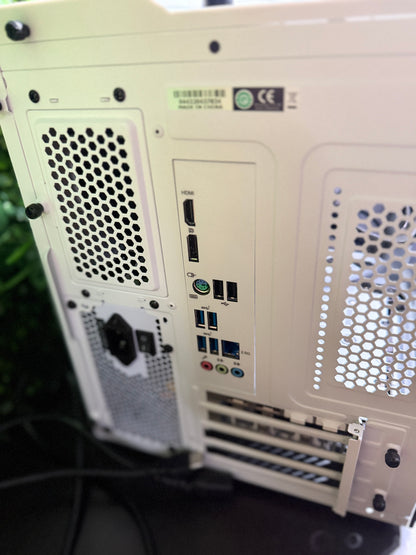 PRO Gaming-PC | Ryzen 7 5800X | RTX 4060 | 32GB | M.2 SSD | AiO
