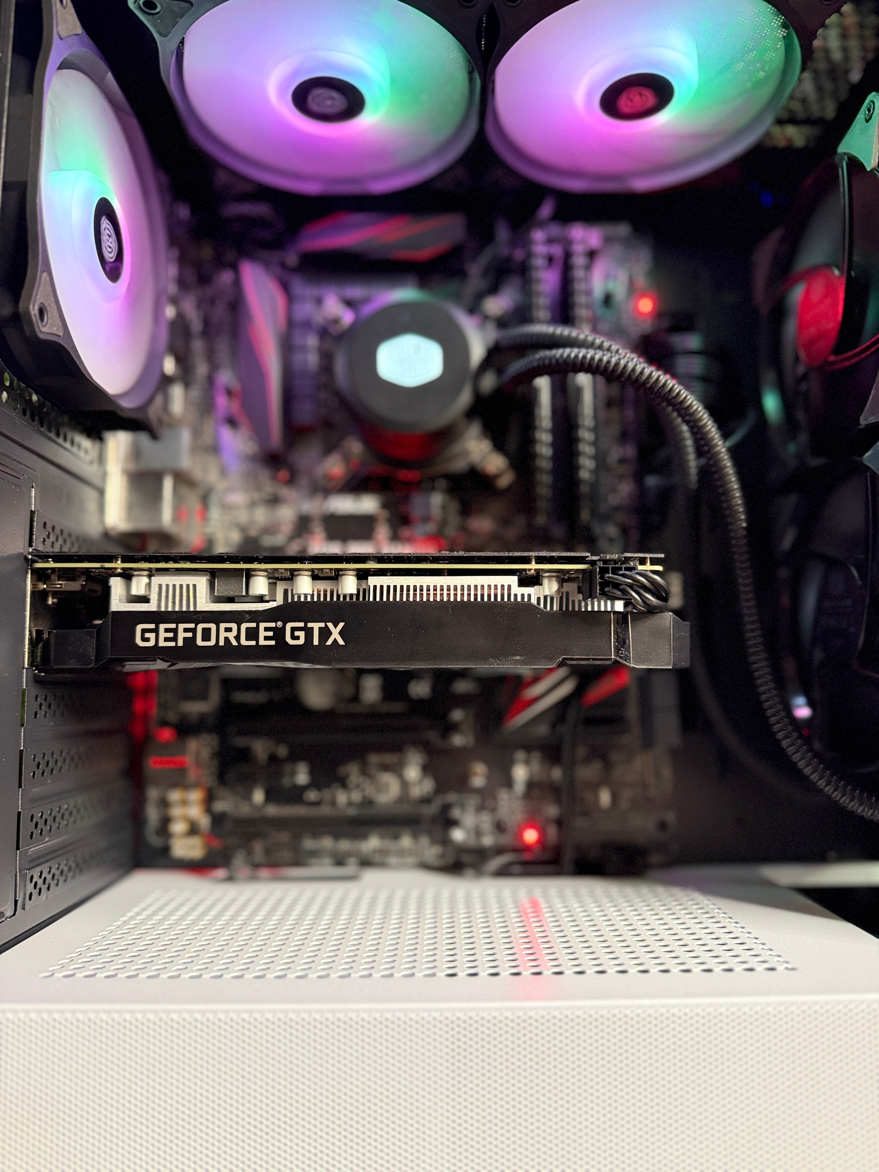 Showcase - Einsteiger Gaming-PC | i7 6700K | GTX 1660Super | 16GB RAM