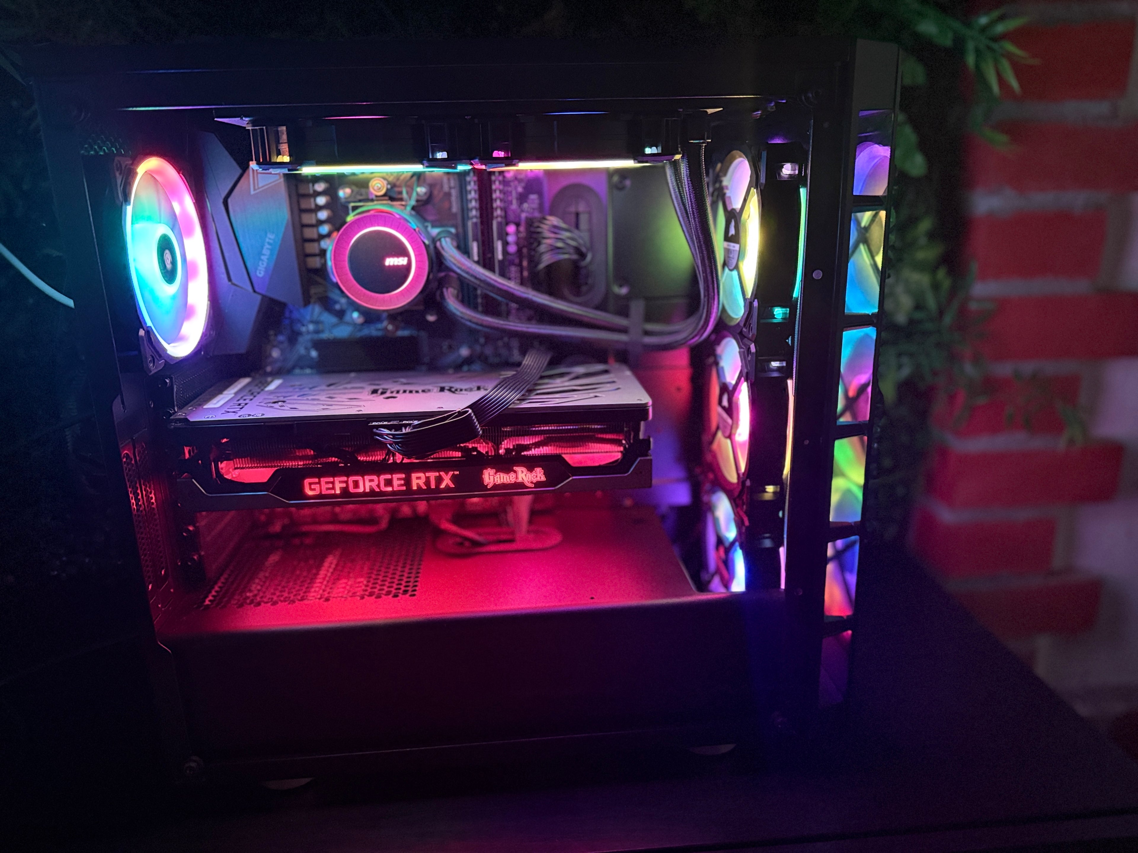 Showcase - PRO Gaming-PC | Ryzen 7 5800X | RTX 3070 | 32GB RAM
