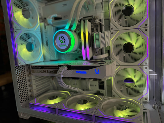PRO Gaming-PC | Ryzen 7 7800X3D & RTX 5070 | WQHD & 4K | NEU mit Garantie