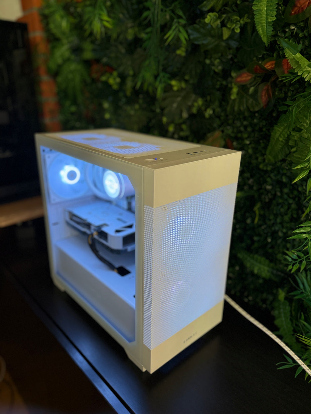 Showcase - PRO Gaming-PC | Ryzen 7 5800X | RTX 4060 | 16GB RAM