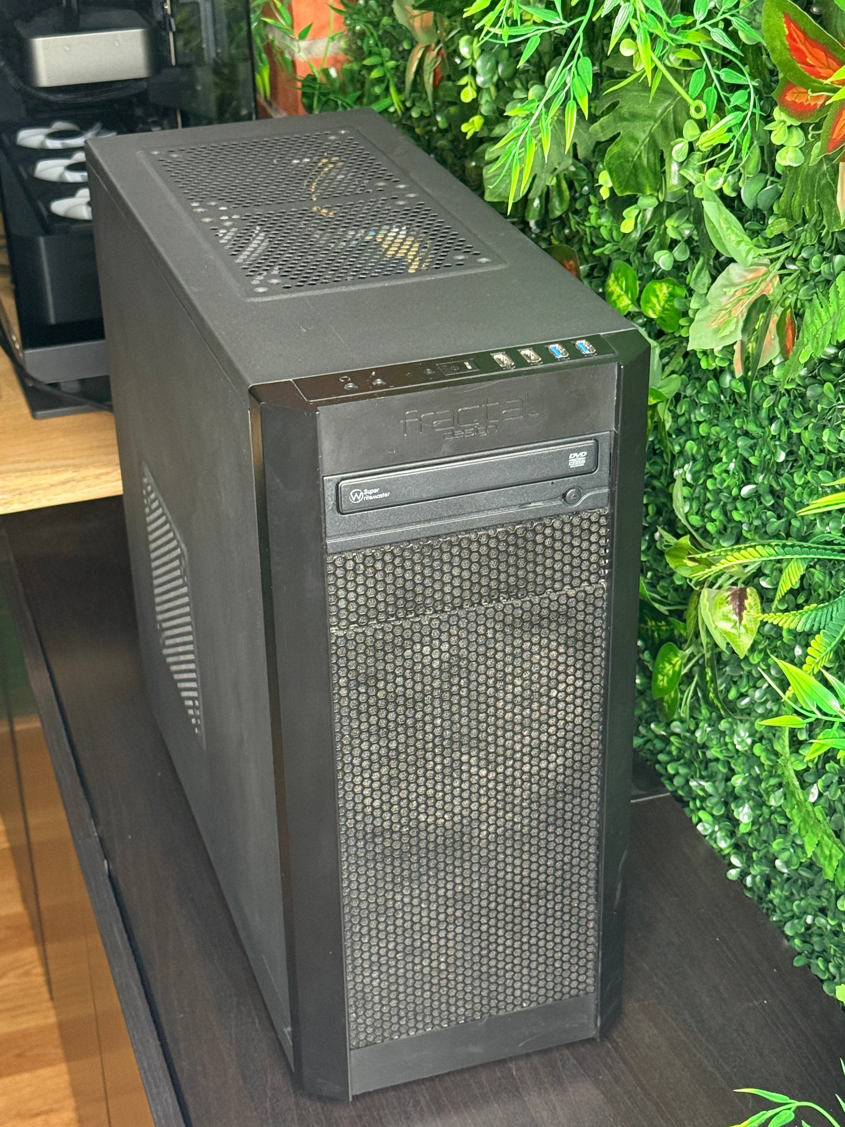 Showcase - EINSTEIGER GAMING-PC | i5-4590S | GTX 1650Super | 16GB RAM