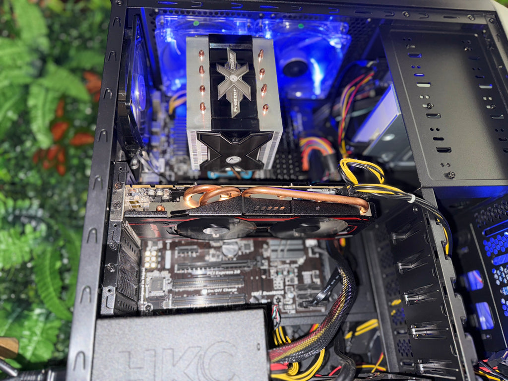 Showcase - EINSTEIGER GAMING-PC | AMD FX 8350 | Radeon R9 280X | 16GB RAM