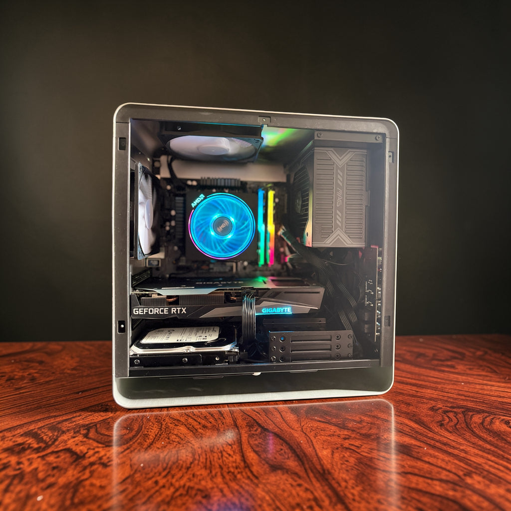 Showcase - Gaming PC | RTX 3060 | Ryzen 5 3600X | 16GB RAM