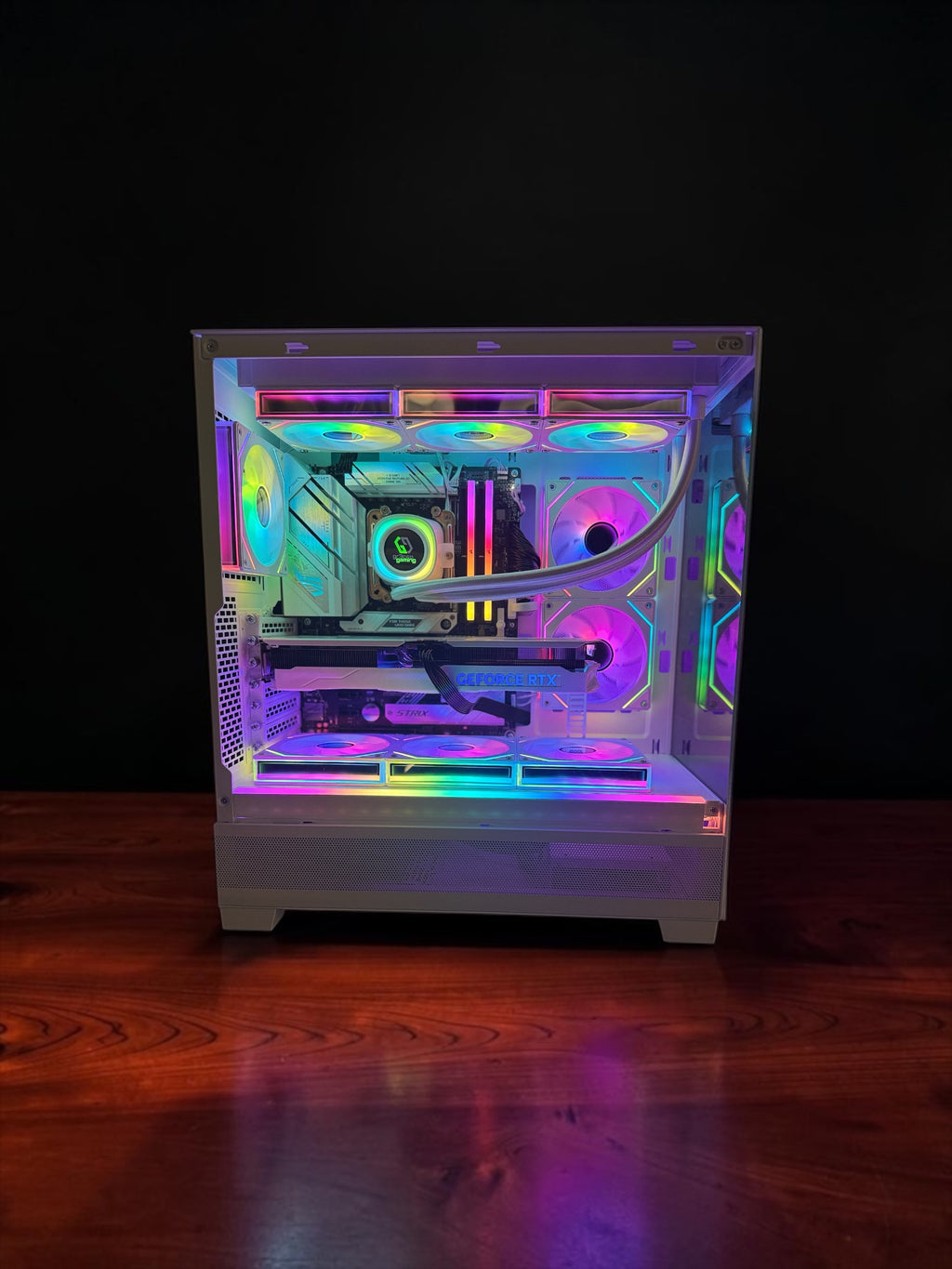 NEU HIGH END Gaming PC | RTX 4070 | Ryzen 7700X | 32GB RAM | WQHD & 4K | Garantie