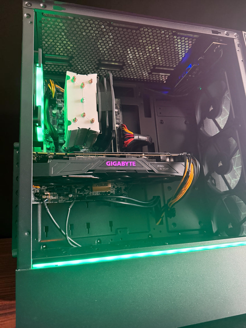 Gaming PC | GTX 1080 | i7 7700K | 16GB RAM | Full HD | Garantie