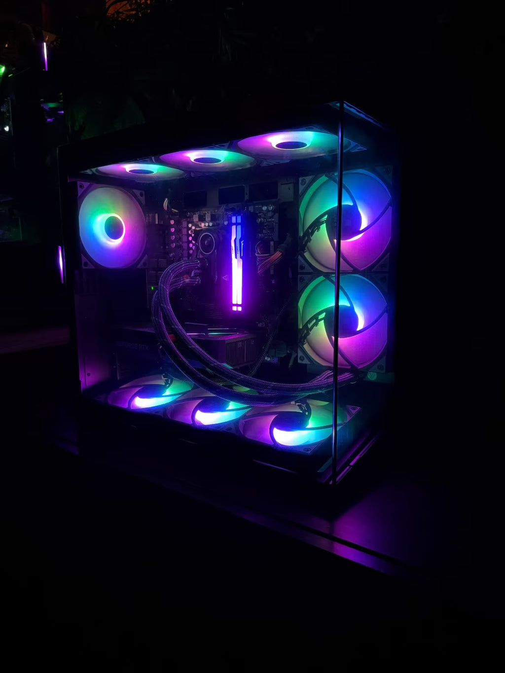 Showcase - NEU PRO GAMING-PC | Ryzen 5 7600X3D | RTX 5060Ti | 32GB RAM