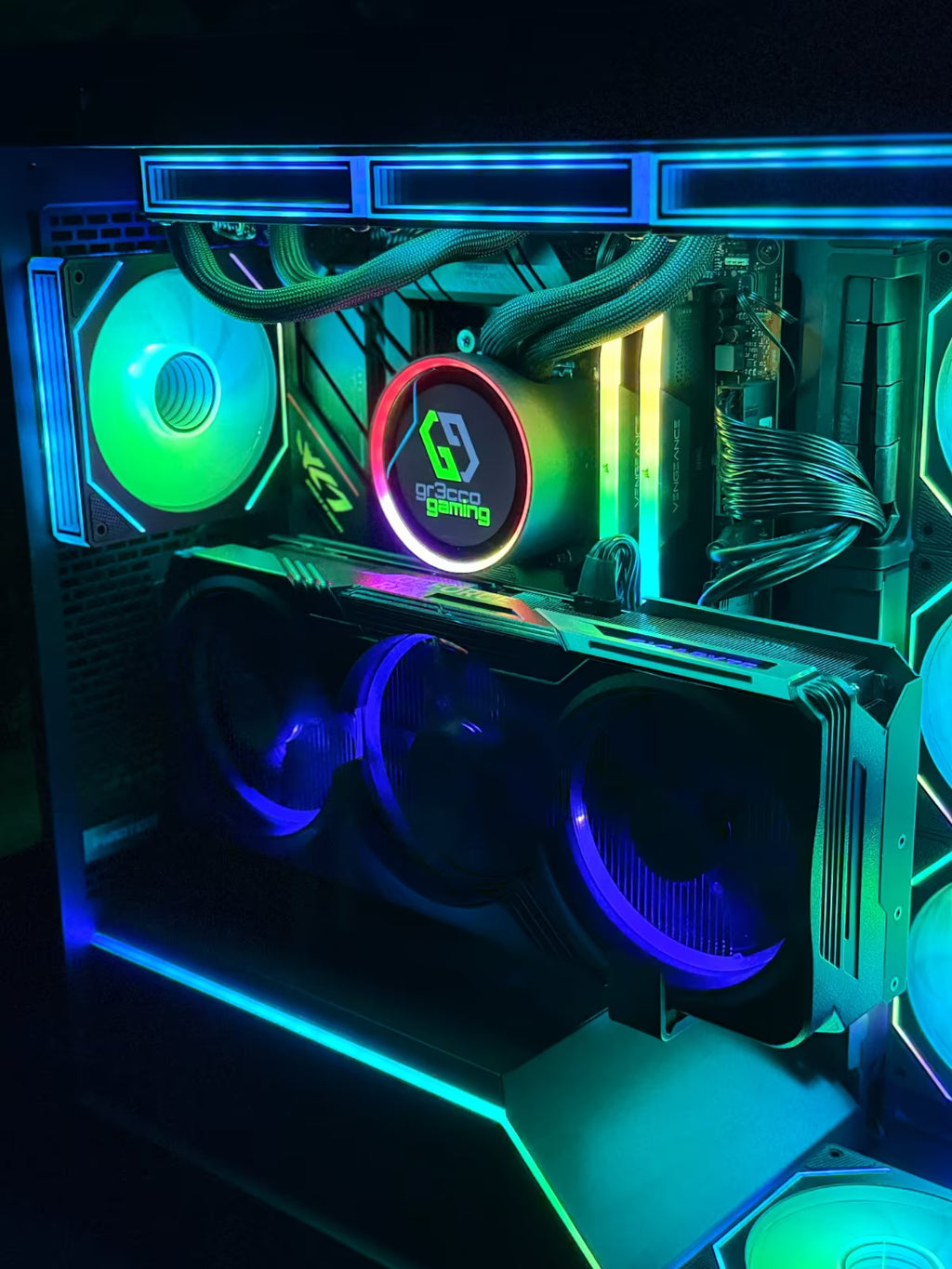 Showcase - HIGH END GAMING-PC Ryzen 9 | 7950X3D | RTX 4080 | 32GB RAM